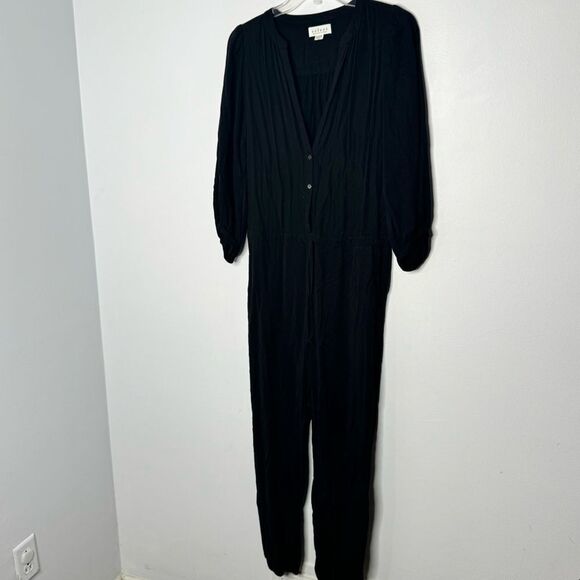 velvet by graham and spencer jumpsuit size XS - Picture 2 of 6